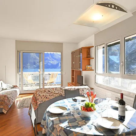 Apartment Sweet View - Happy *